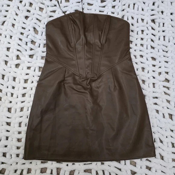 L.A. HEARTS PACSUN Chocolate Brown Faux Leather Corset Mini Dress - Size L. - Picture 4 of 14